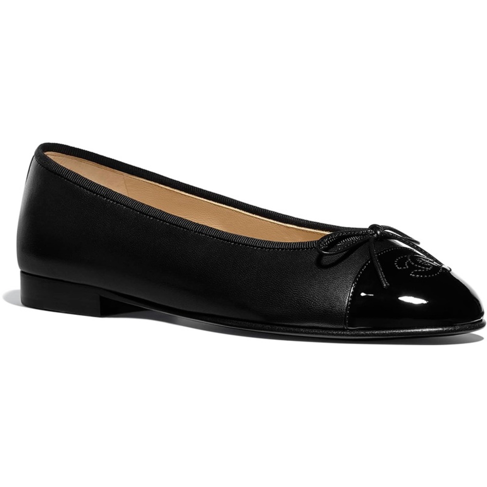 Chanel Black Leather Flats 37